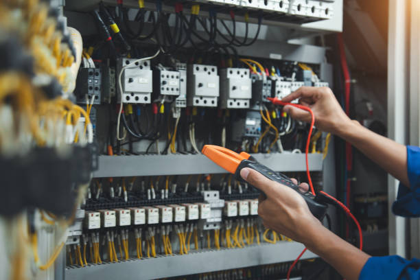 Best Affordable Electrician  in Campton Hls, IL